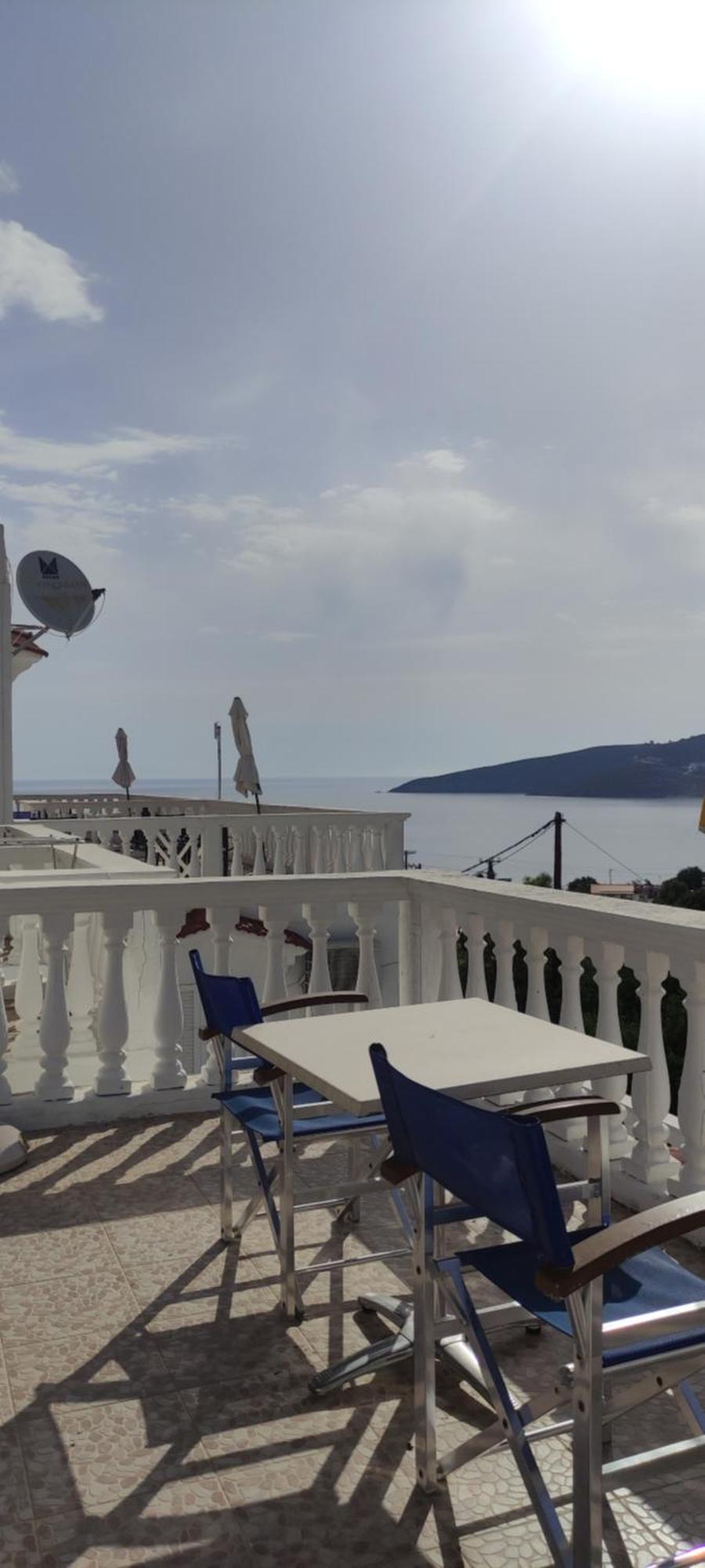 Nikos Studios Ливадия Номер фото