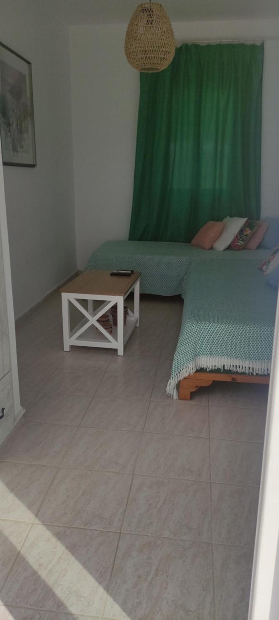 Nikos Studios Ливадия Номер фото