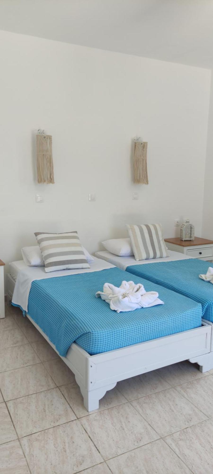 Nikos Studios Ливадия Номер фото
