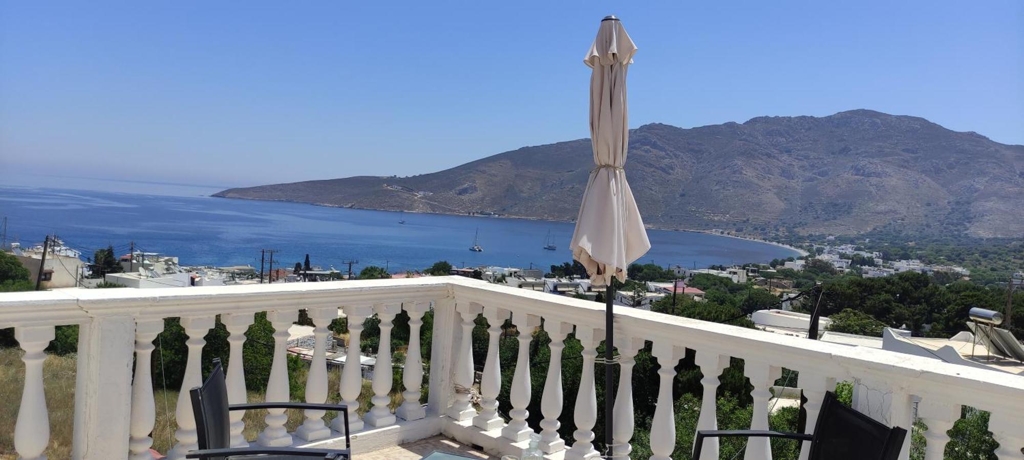 Nikos Studios Ливадия Номер фото